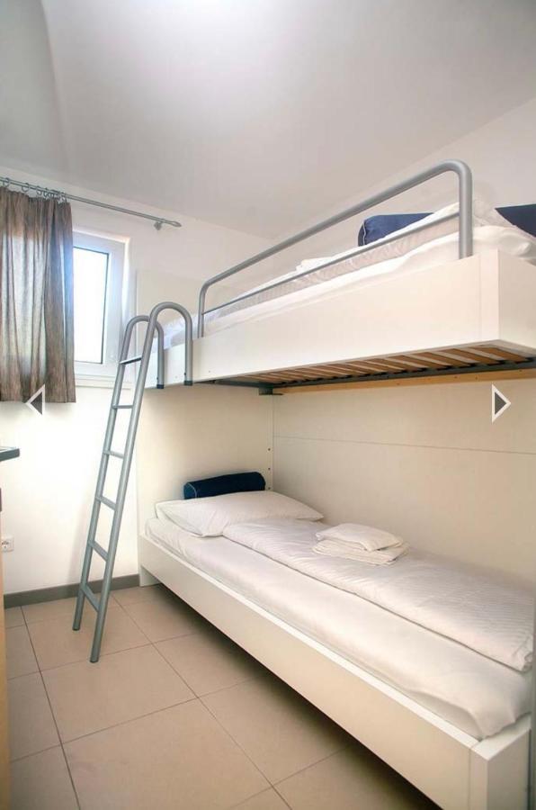 Daska Apartmani Njivice Dış mekan fotoğraf